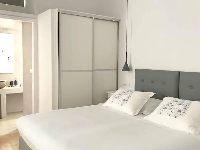 Luxury In The Heart Of Mykonos Town